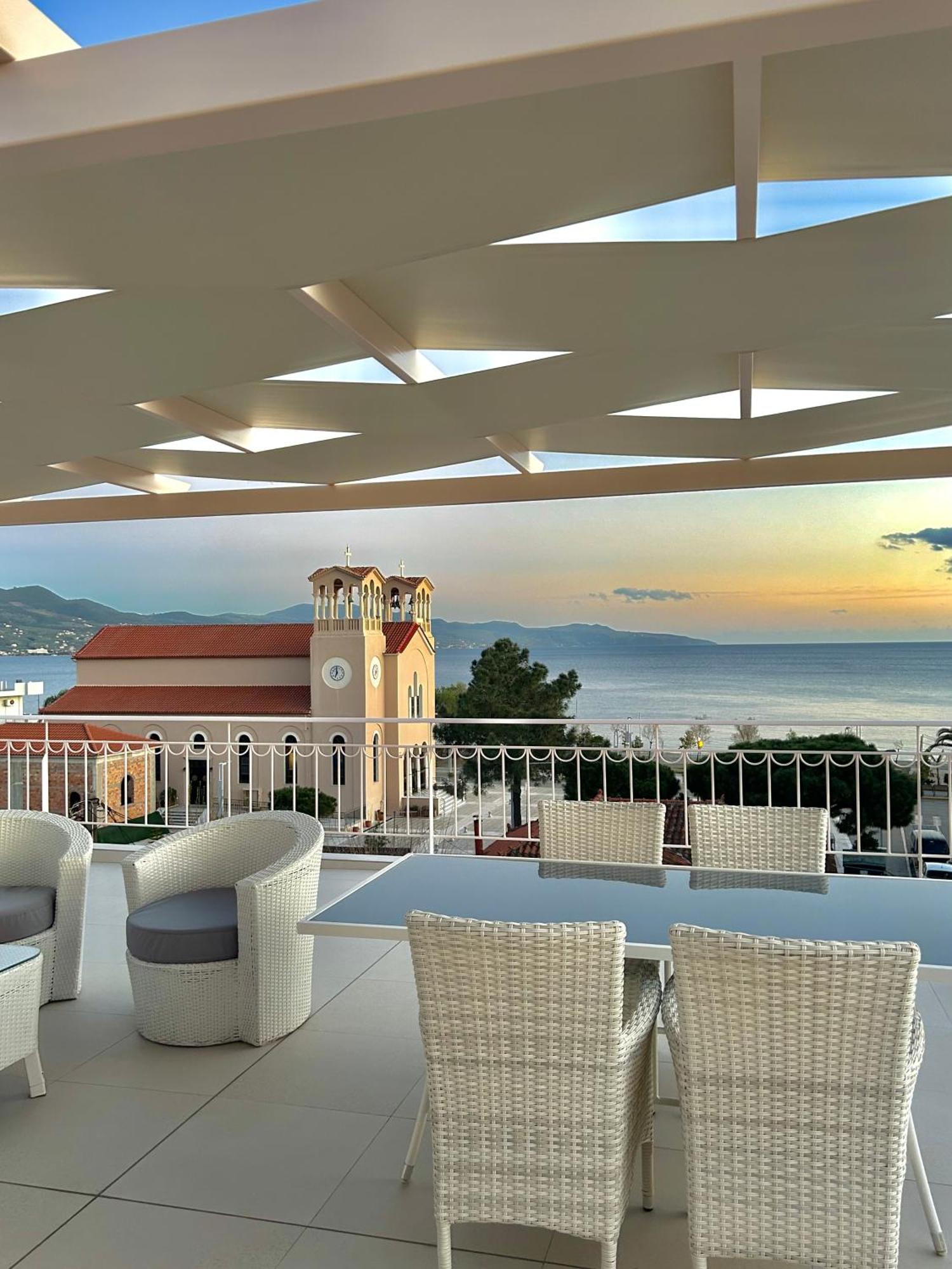 Sia'S View Apartment Kalamata Bagian luar foto